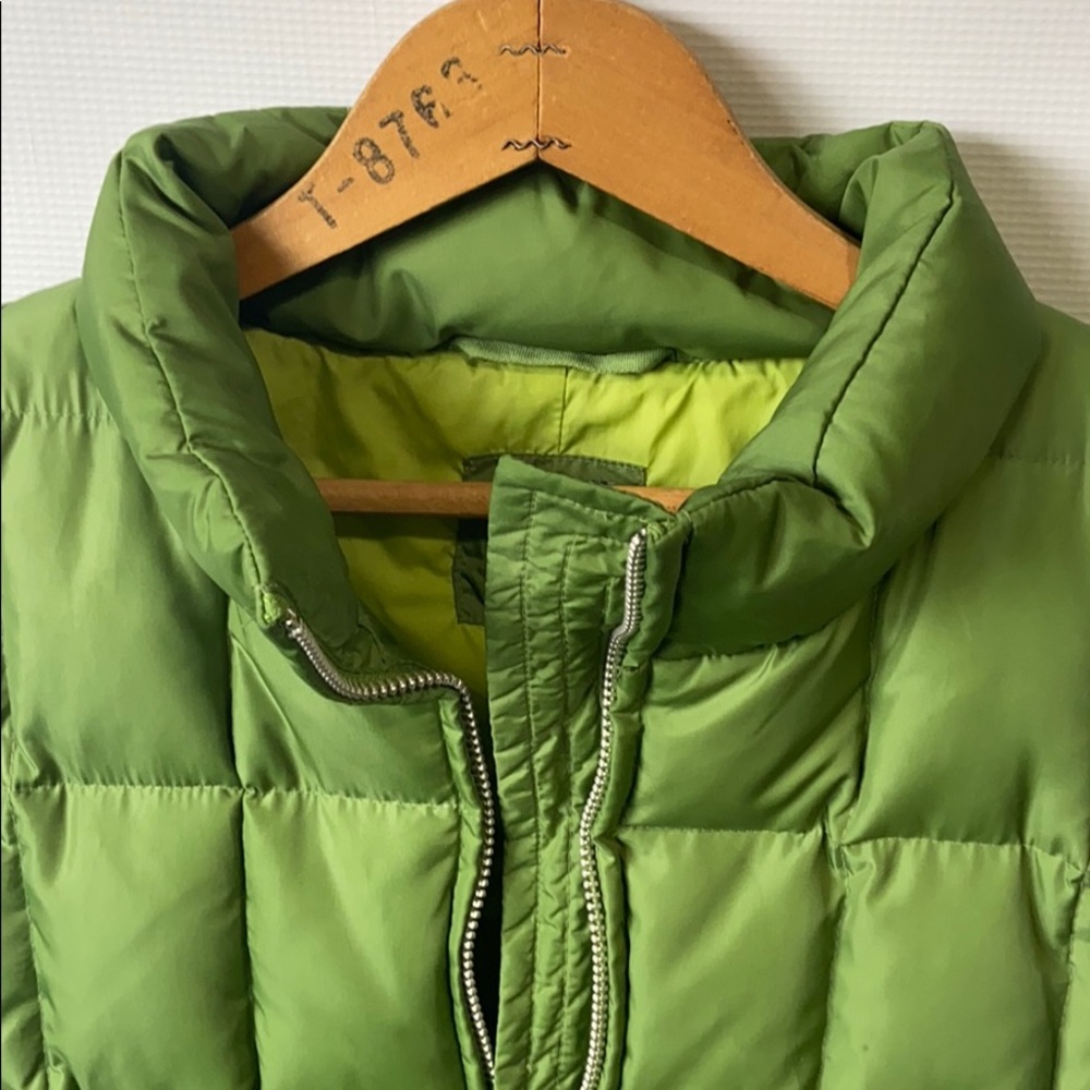 Gap Down Vest - Picture 2 of 7